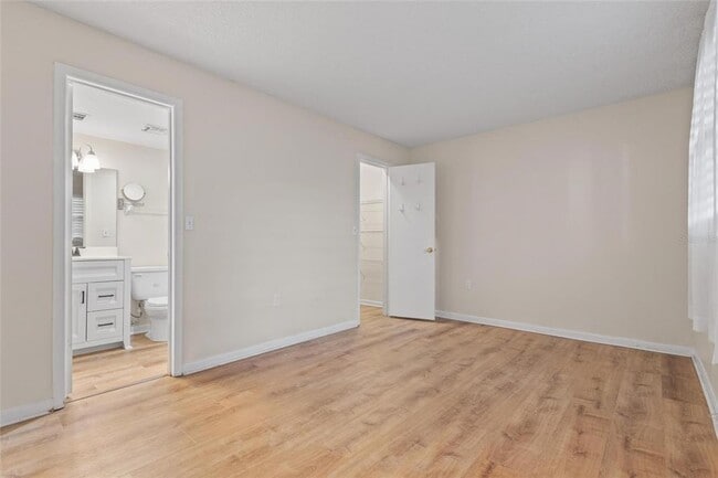 Building Photo - 230 N Bayshore Blvd