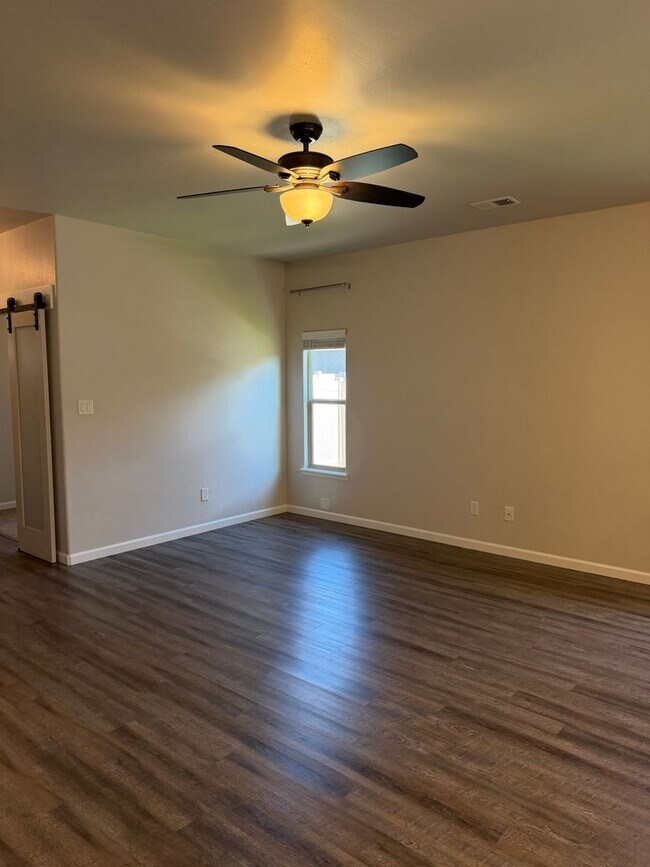 Building Photo - 212 Monitor Mesa Ct