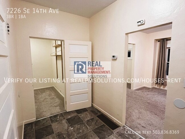 Building Photo - 7226 SE 14th Ave