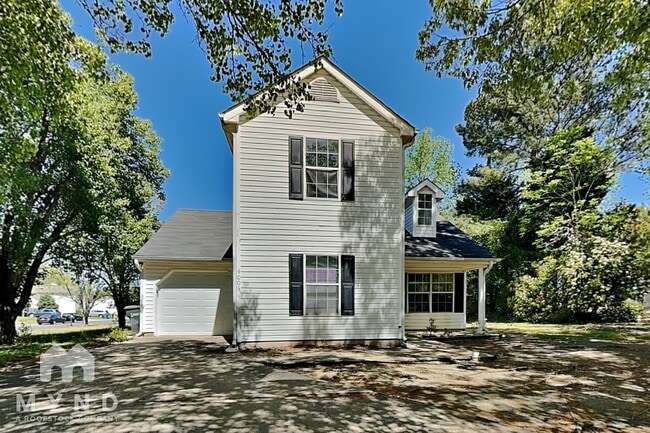 Building Photo - 4006 Brambury Crossing