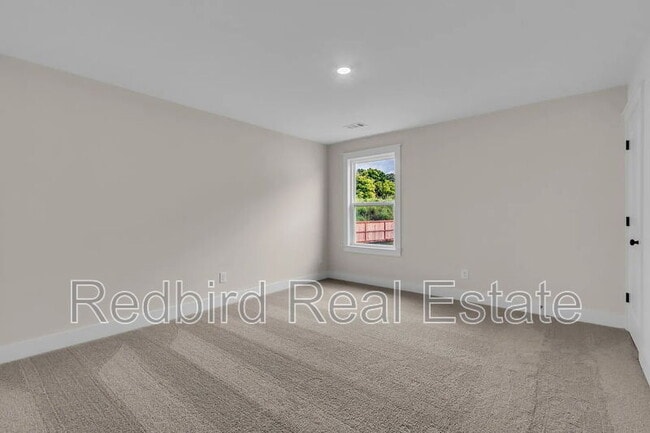 Building Photo - 911 Heatherfield Ln