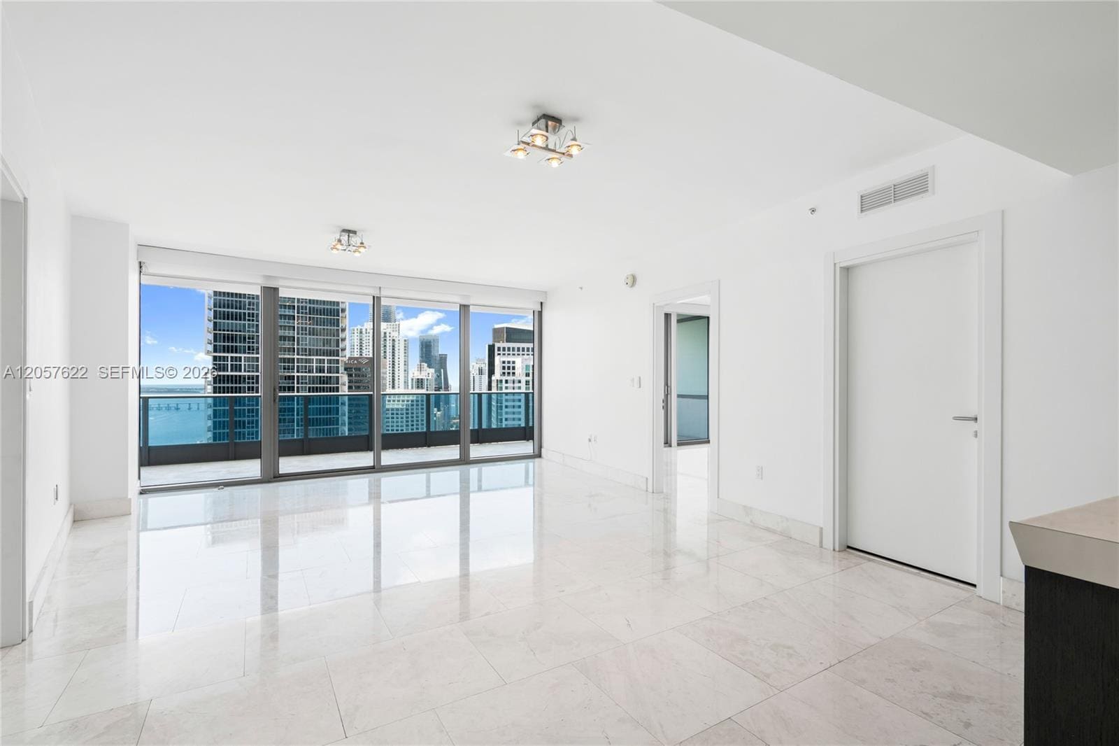 Building Photo - 200 Biscayne Boulevard Way