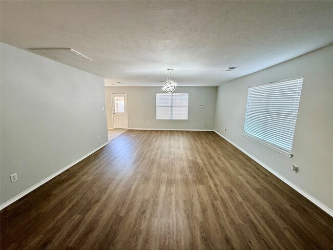 Primary Photo - 9011 Aspen Trace Ln