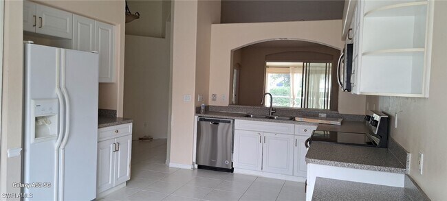 Primary Photo - 8211 Ibis Cove Cir