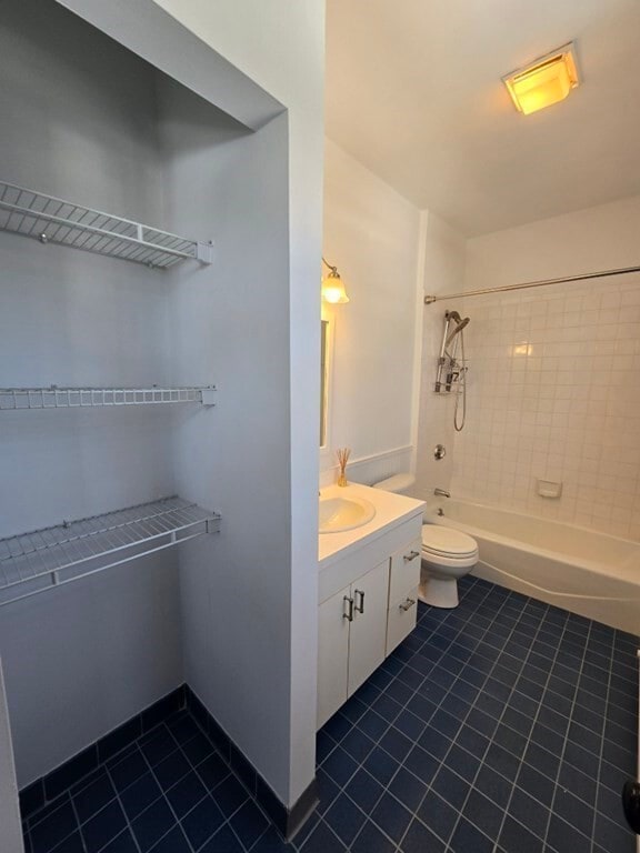 Building Photo - 26 Mather St