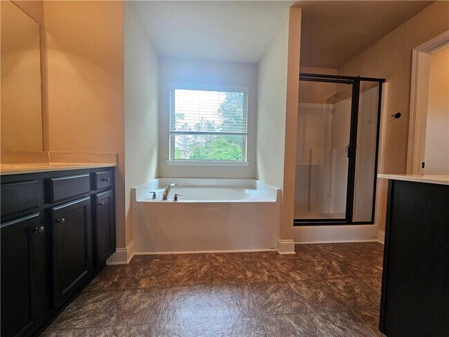 Building Photo - 2792 Misty Ivy Dr
