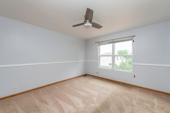 Building Photo - 686 Chippewa Cir