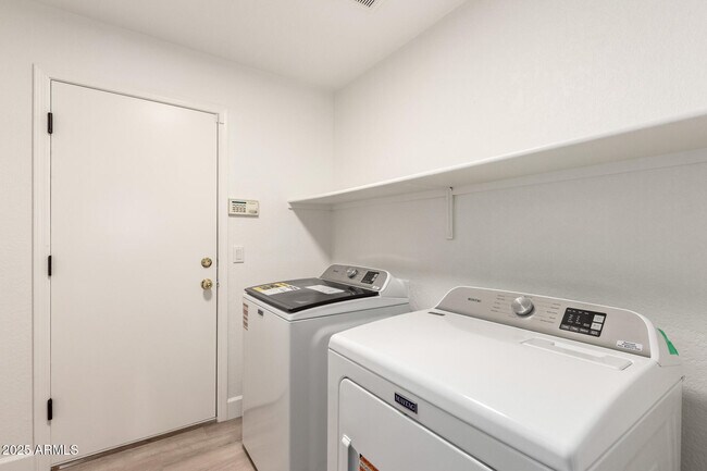 Building Photo - 24410 N 39th Ave