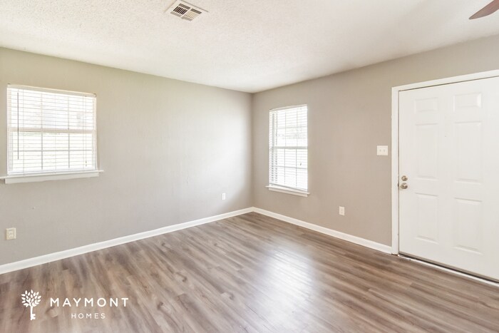 Building Photo - 106 Brookhaven Dr