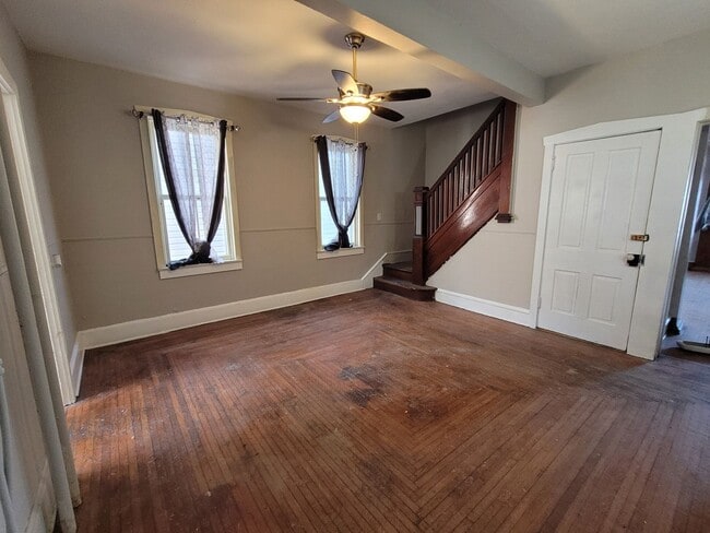 Building Photo - 55 N Church St