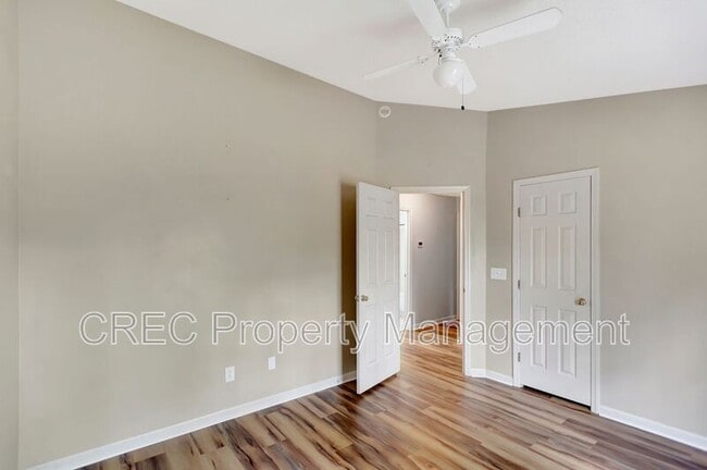 Building Photo - 207 Lynton Ct