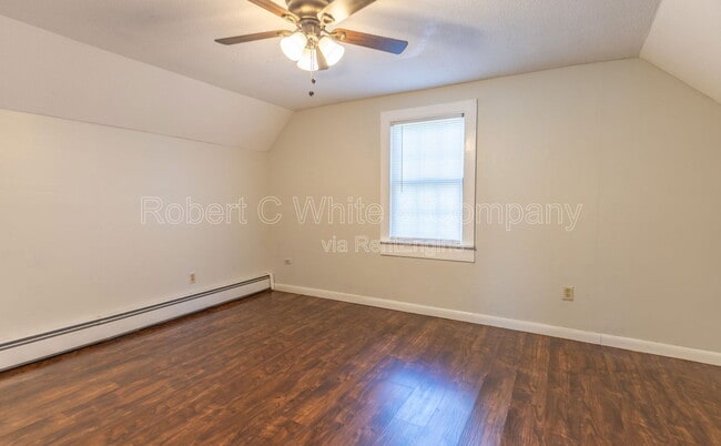 Building Photo - 33 Mills Ln