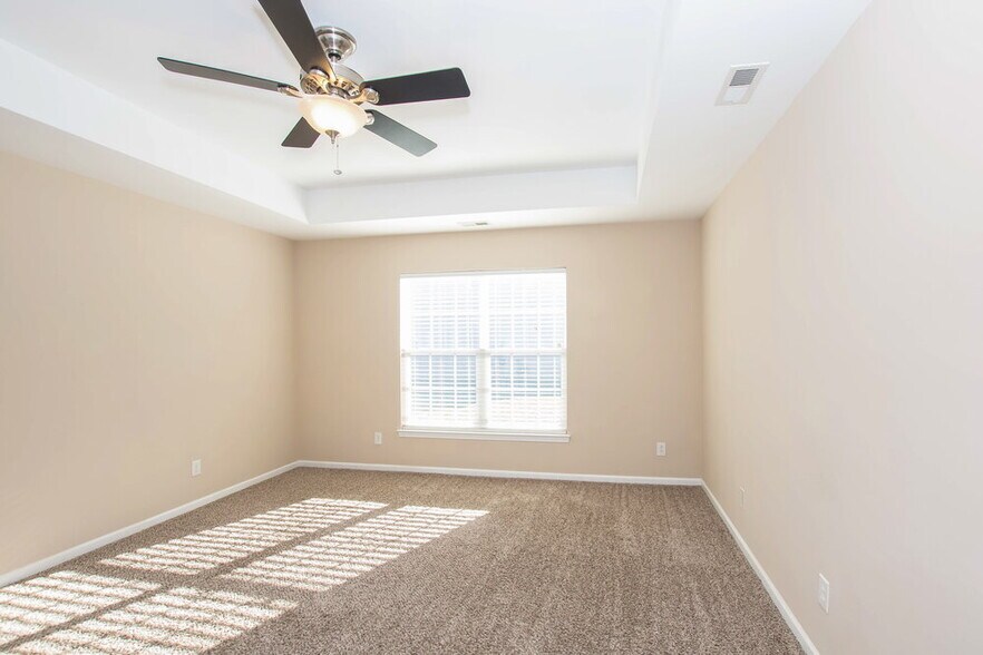 Building Photo - 7205 Sandown Ct