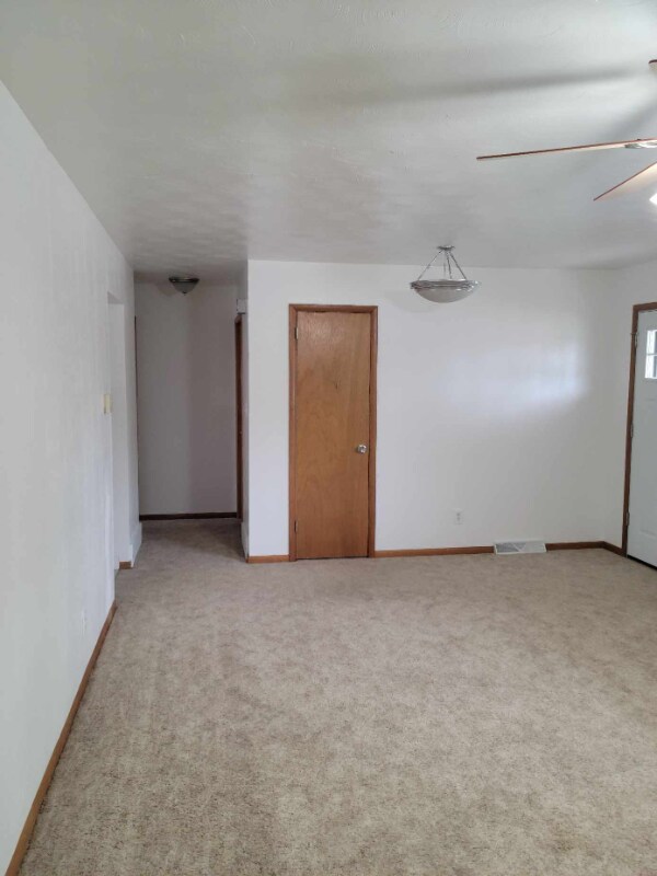 Building Photo - 1217 24th Ave Ct