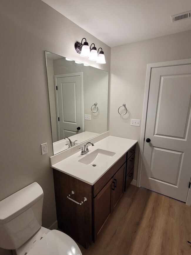 Building Photo - 4516 Alan Ln