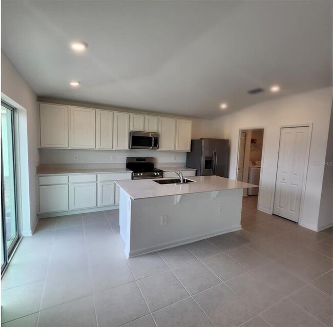 Building Photo - 2189 Marksman Rd