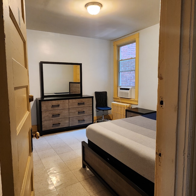 Primary Photo - 1737 North Capitol St NE