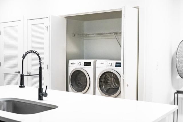 Building Photo - 2505 Thornton Rd