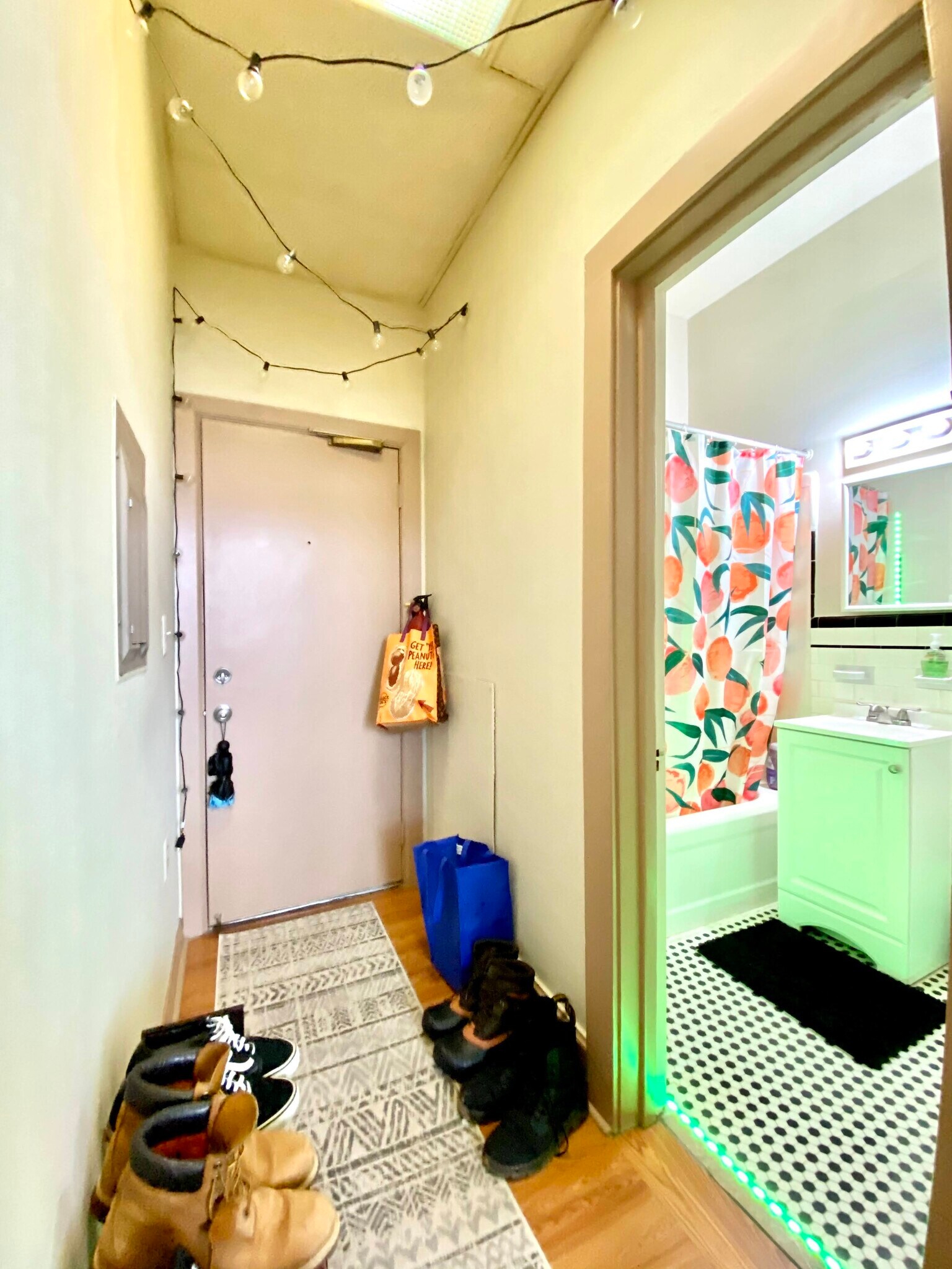 Building Photo - 8 Commonwealth Ave