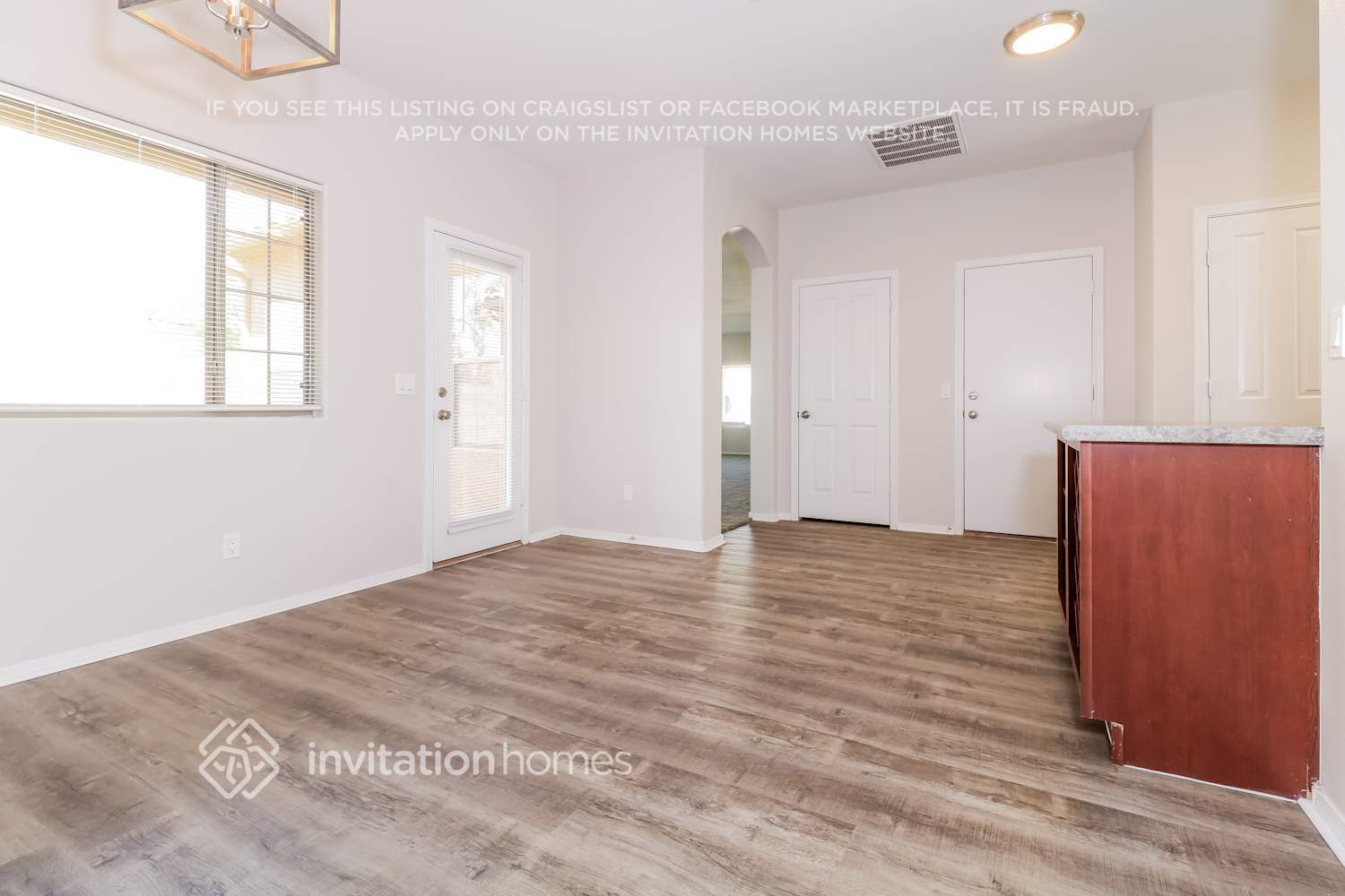 Building Photo - 15949 W Mauna Loa Ln