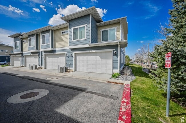 Building Photo - 1712 Naxos Ln