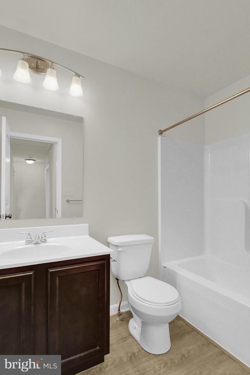 Building Photo - 74 Brookside Ave