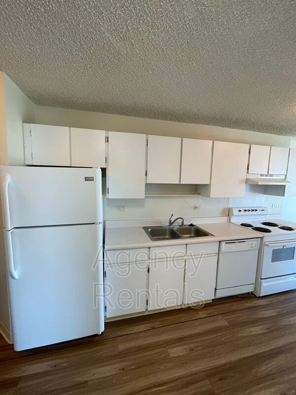 Building Photo - 1031 Maunaihi Pl