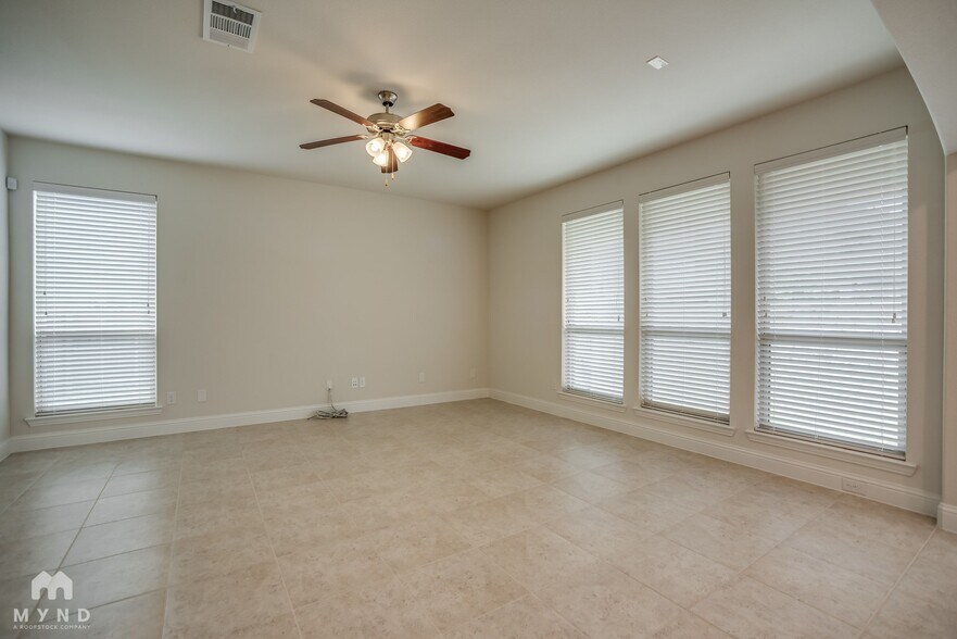 Building Photo - 3324 Damsel Sauvage Ln
