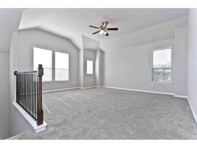 Building Photo - 9802 Tanglemede St