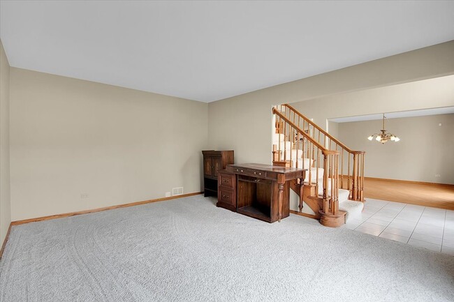 Building Photo - 9200 Greenwood Dr