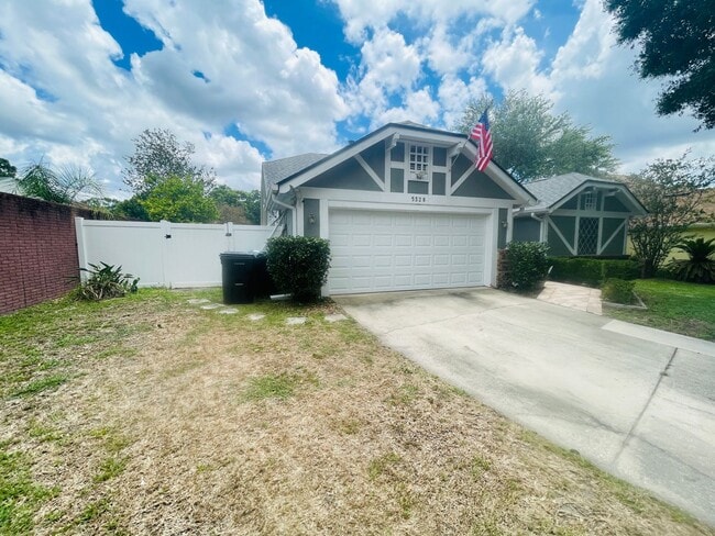 Building Photo - Pool Home BRYN MAWR-5328 Rockbourne Ct Orl...