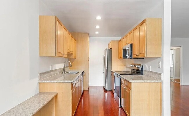 Building Photo - 1200 Flores St