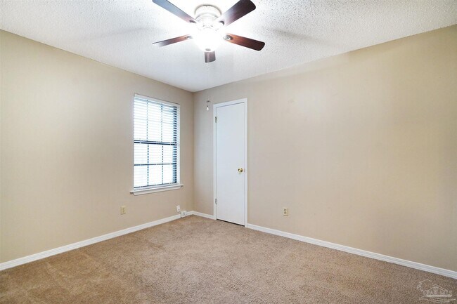 Building Photo - 2009 Coral St