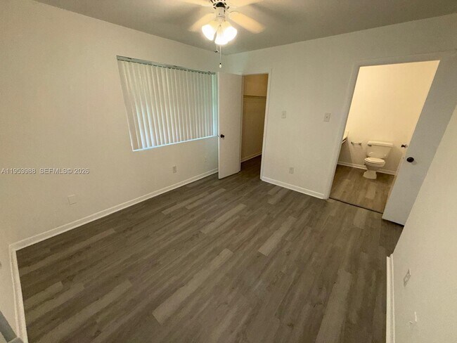 Building Photo - 15285 SW 107th Ln