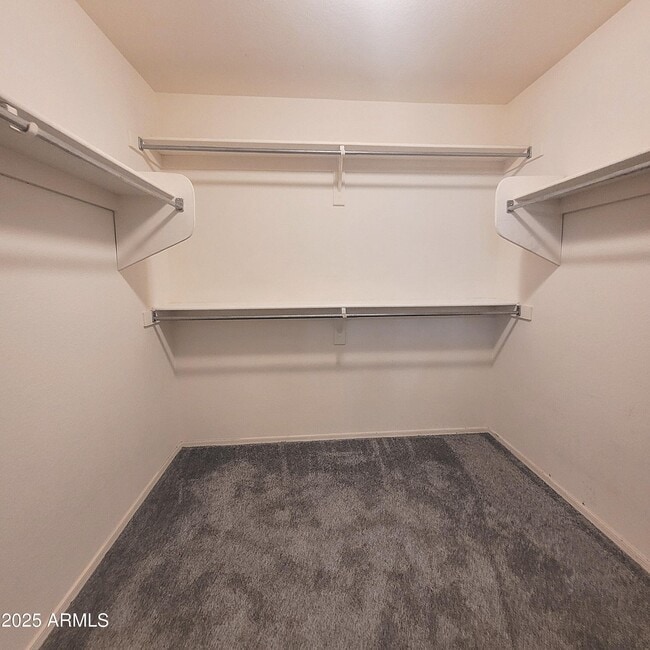 Building Photo - 2210 E Paraiso Dr