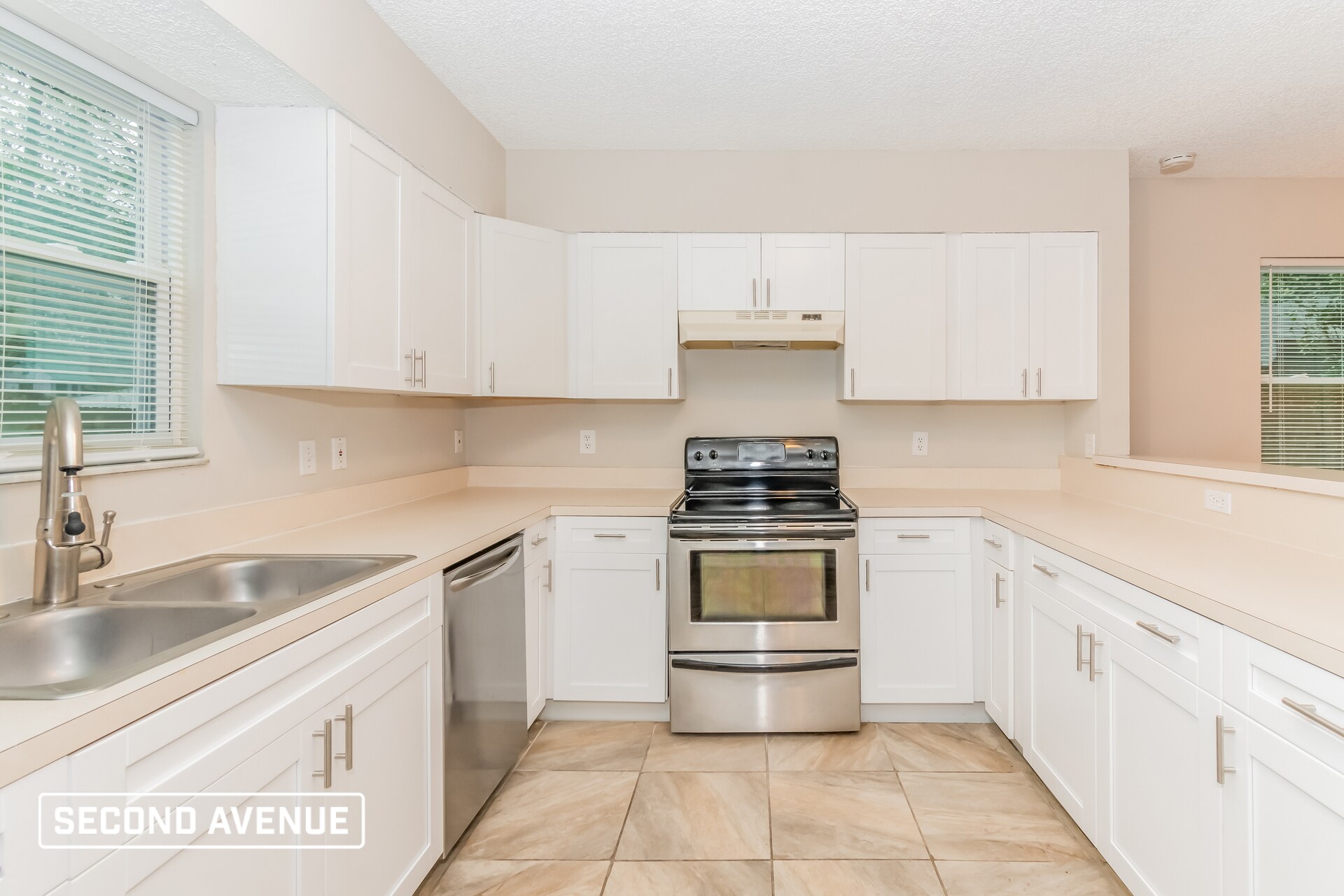 Building Photo - 6128 Key Hollow Ct