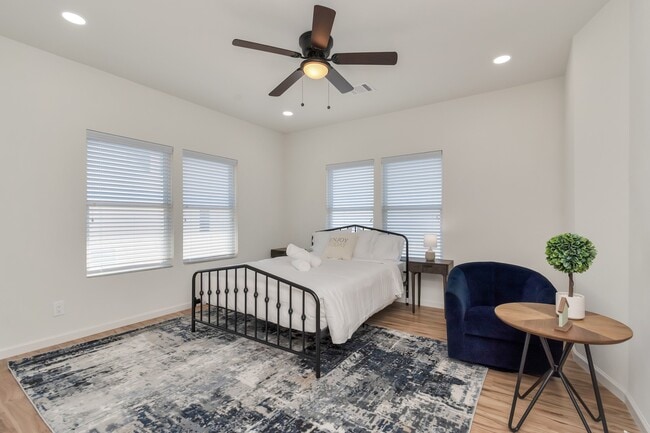 Building Photo - 1812 Wheeler Ave