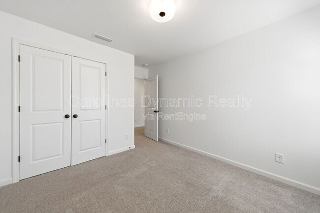 Building Photo - 11936 Basking Dr