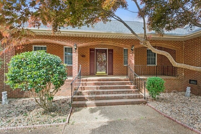 Building Photo - 5974 Ladysmeade Ln