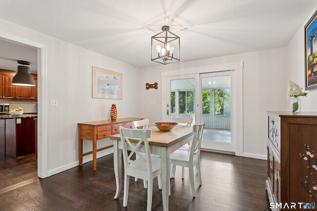 Building Photo - 111 Mill Hill Rd