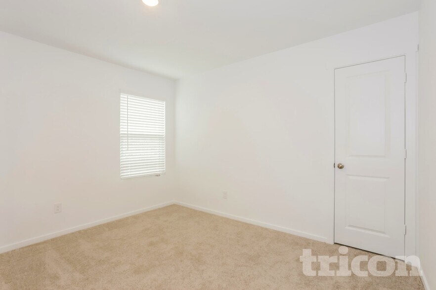 Building Photo - 15228 Dance Hall Dr