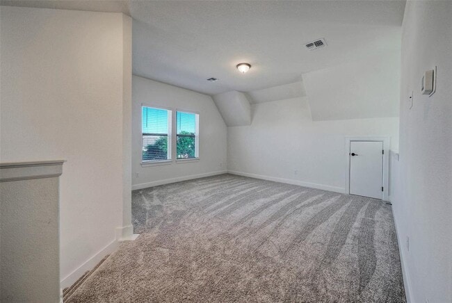 Building Photo - 245 Darley Oak Dr