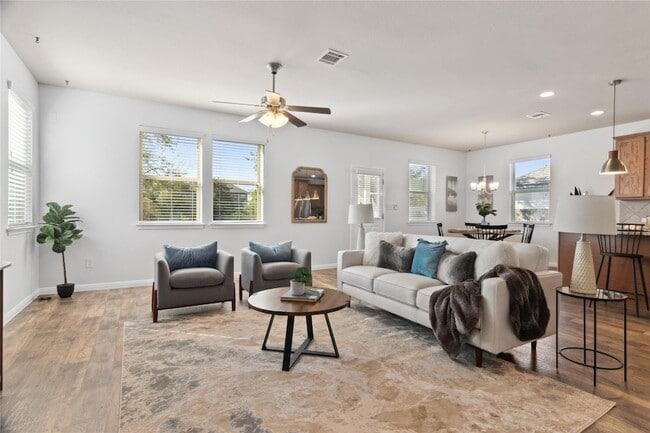 Building Photo - 208 Callahan Ln