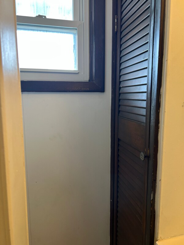 Building Photo - 806 N 3rd St