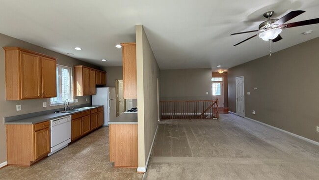 Building Photo - Somerset Ridge