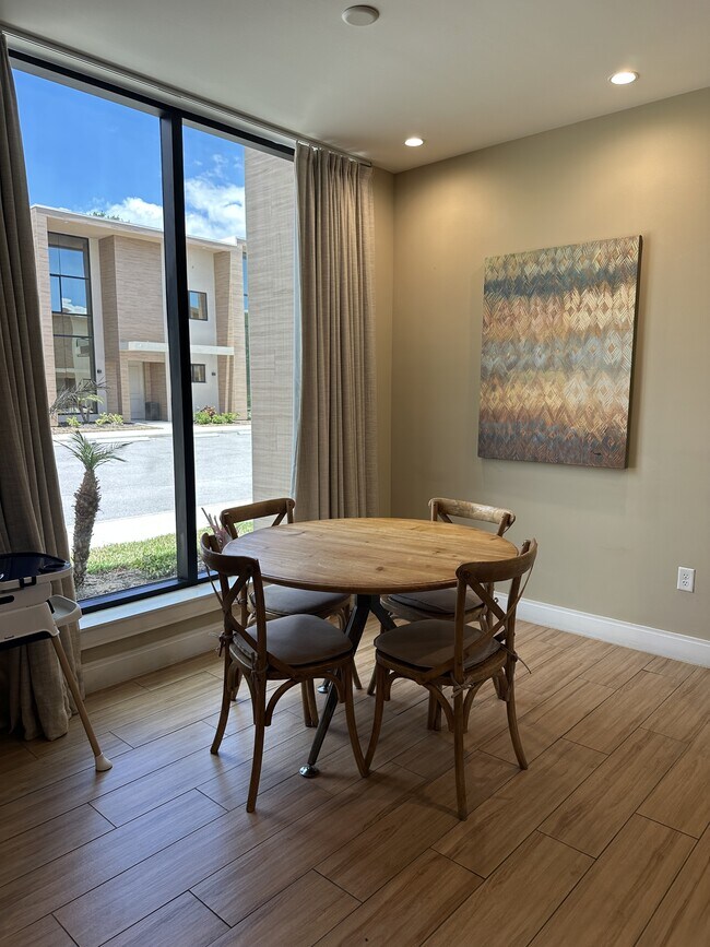 Building Photo - 7510 Brooklyn Dr