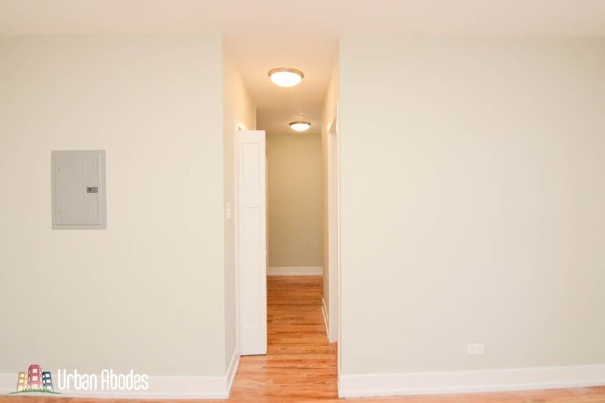 Building Photo - 2915 N Mildred Ave