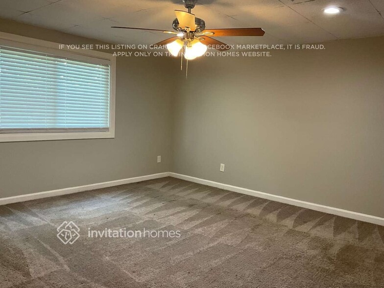 Building Photo - 890 Idlewild Dr