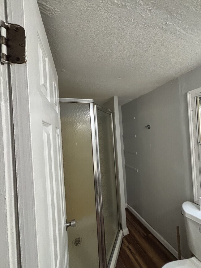 Building Photo - 219 Cherry Tree Dr