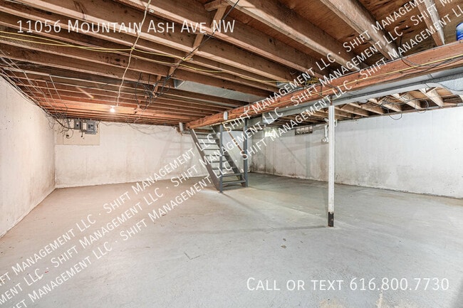 Building Photo - 11056 Mountain Ash Ave NW